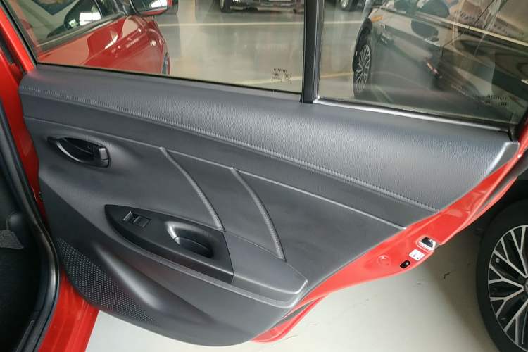 Used Toyota YARiS L Zhi Xuan 2020 1.5L CVT Leading Edition Right Rear Door Interior