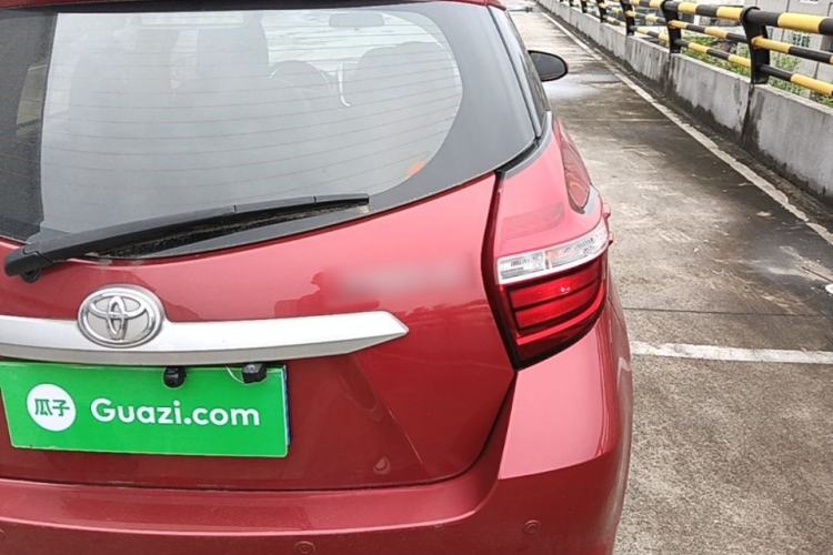 Used Toyota YARiS L Zhi Xuan 2020 1.5L CVT Leading Edition Right Rear Taillight