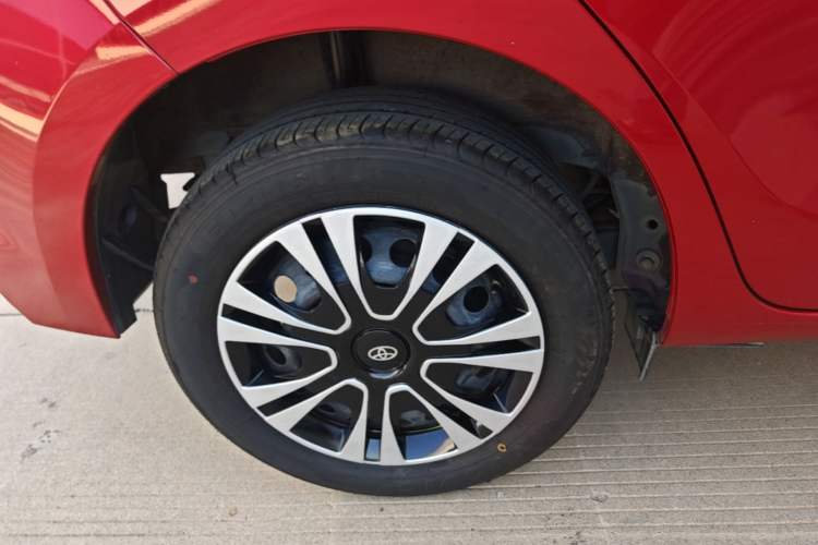 Used Toyota YARiS L Zhi Xuan 2020 1.5L CVT Leading Edition Right Rear Wheel Hub