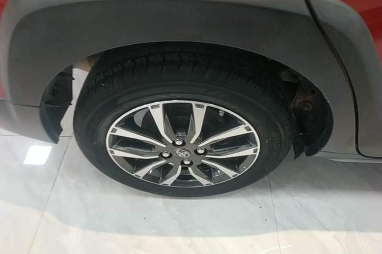 Used Toyota YARiS L Zhi Xuan 2020 X-Trail X 1.5L CVT Luxury Edition Right Rear Wheel Hub