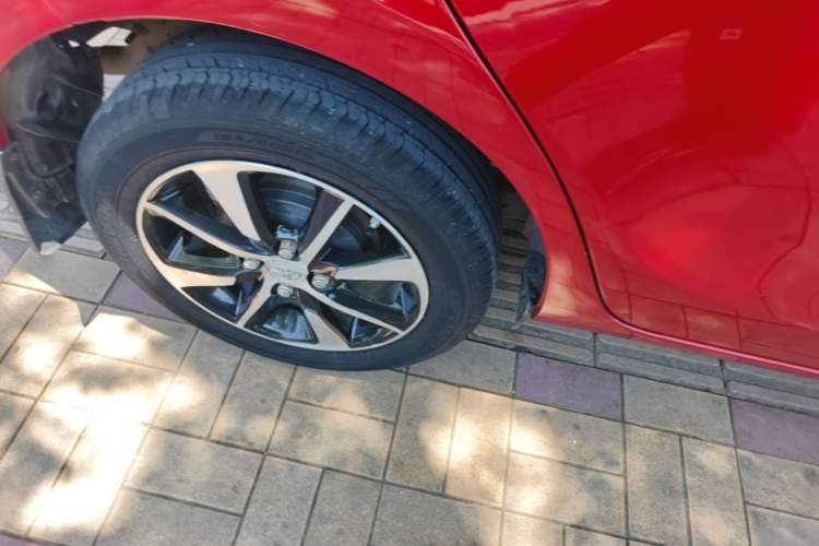 Used Toyota YARiS L Zhi Xuan 2020 1.5L CVT Leading Edition Right Rear Wheel Hub