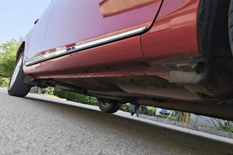 Used Toyota YARiS L Zhi Xuan 2020 1.5L CVT Leading Edition Right Side Sill