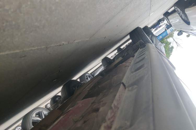 Used Toyota YARiS L Zhi Xuan 2020 X-Trail X 1.5L CVT Leading Edition Right Side Sill