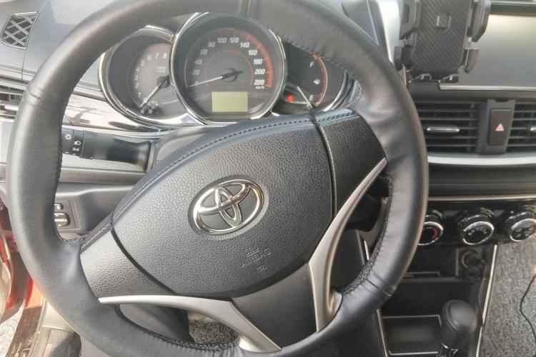 Used Toyota YARiS L Zhi Xuan 2020 X-Trail X 1.5L CVT Luxury Edition Steering Wheel