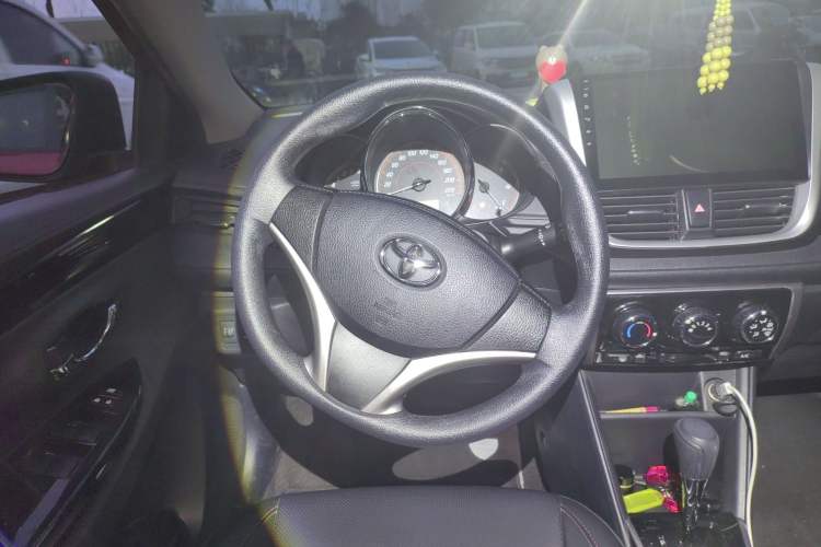 Used Toyota YARiS L Zhi Xuan 2020 X-Trail X 1.5L CVT Leading Edition Steering Wheel