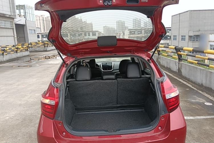 Used Toyota YARiS L Zhi Xuan 2020 1.5L CVT Leading Edition Trunk