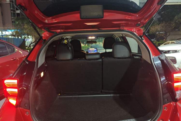 Used Toyota YARiS L Zhi Xuan 2020 X-Trail X 1.5L CVT Leading Edition Trunk
