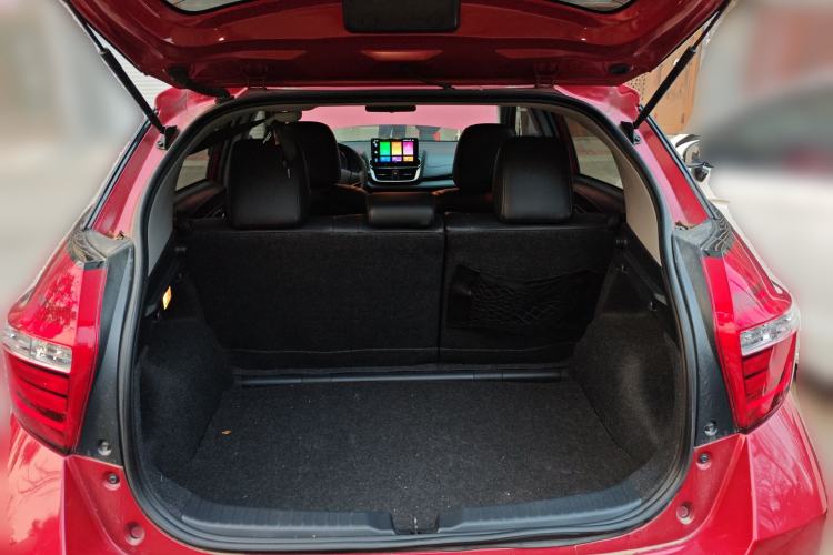 Used Toyota YARiS L Zhi Xuan 2020 1.5L CVT Luxury Edition Trunk