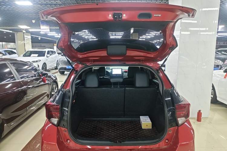 Used Toyota YARiS L Zhi Xuan 2020 X-Trail X 1.5L CVT Luxury Edition Trunk