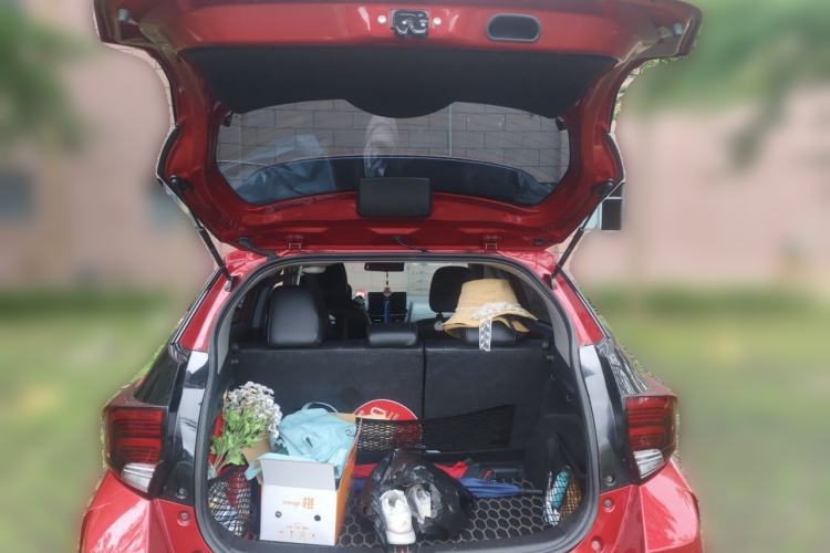 Used Toyota YARiS L Zhi Xuan 2020 X-Trail X 1.5L CVT Luxury Edition Trunk