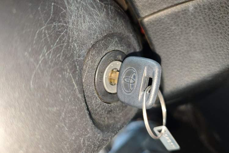 Used Toyota YARiS L Zhi Xuan 2020 1.5L CVT Leading Edition Vehicle Key