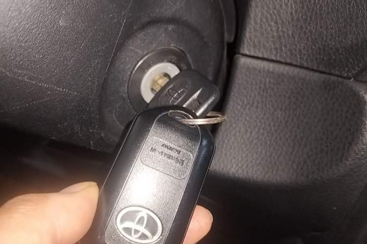 Used Toyota YARiS L Zhi Xuan 2020 1.5L CVT Leading Edition Vehicle Key