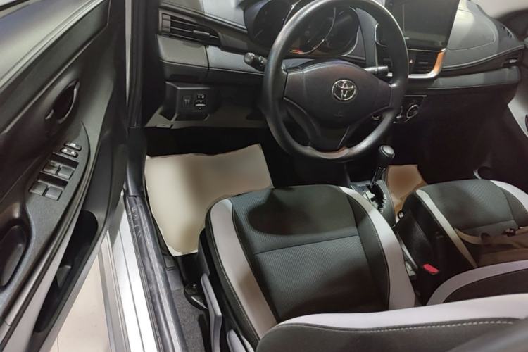 Used Toyota YARiS L Zhi Xuan 2020 1.5L CVT Leading Edition Driver Seat