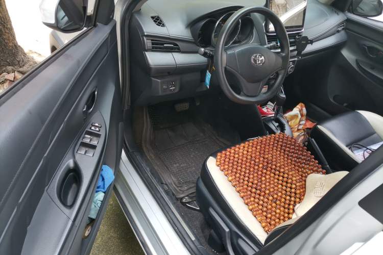 Used Toyota YARiS L Zhi Xuan 2020 X-Trail X 1.5L CVT Leading Edition Driver Seat