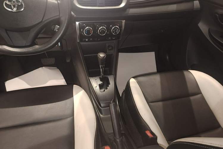 Used Toyota YARiS L Zhi Xuan 2020 X-Trail X 1.5L CVT Leading Edition Gear Lever