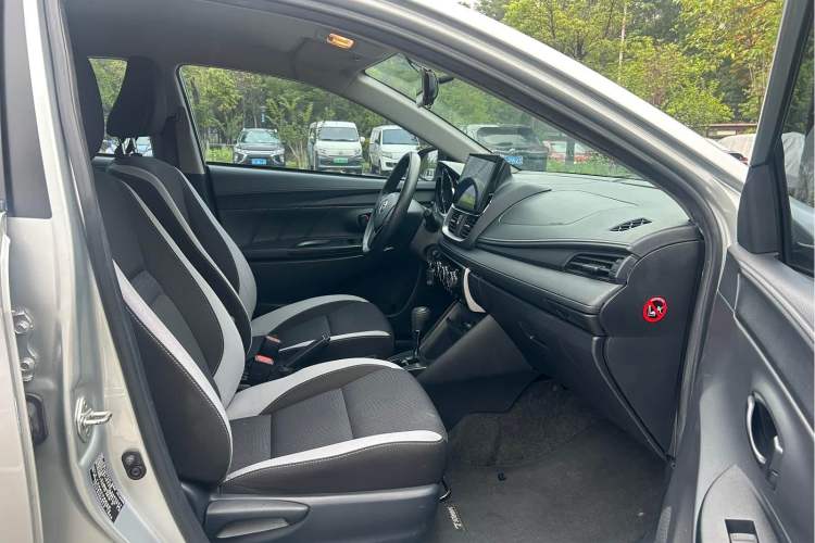 Used Toyota YARiS L Zhi Xuan 2020 1.5L CVT Leading Edition Interior 7