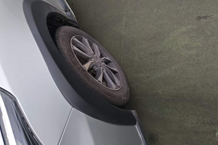 Used Toyota YARiS L Zhi Xuan 2020 X-Trail X 1.5L CVT Luxury Edition Left Front Wheel Hub