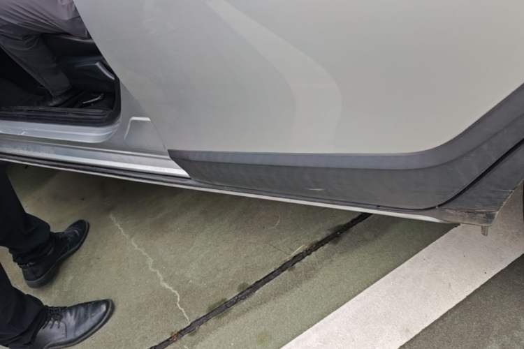 Used Toyota YARiS L Zhi Xuan 2020 X-Trail X 1.5L CVT Luxury Edition Left Side Sill