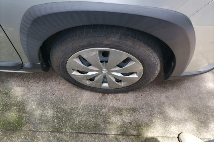 Used Toyota YARiS L Zhi Xuan 2020 X-Trail X 1.5L CVT Leading Edition Right Front Wheel Hub