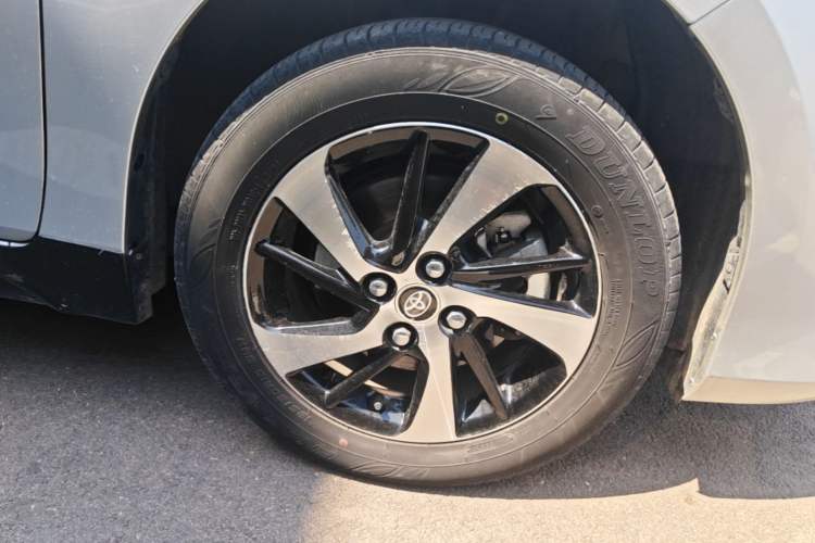 Used Toyota YARiS L Zhi Xuan 2020 1.5L CVT Leading Edition Right Front Wheel Hub