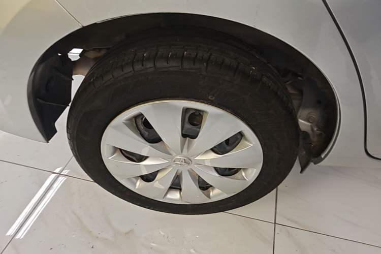 Used Toyota YARiS L Zhi Xuan 2020 1.5L CVT Leading Edition Right Rear Wheel Hub