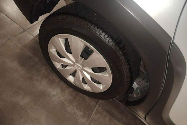 Used Toyota YARiS L Zhi Xuan 2020 X-Trail X 1.5L CVT Leading Edition Right Rear Wheel Hub
