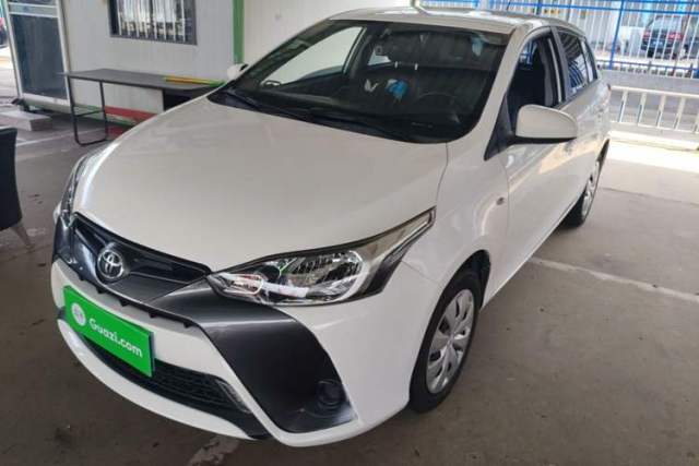 Ojetý Toyota YARiS L Zhi Xuan 2020 1.5L CVT Leading Edition