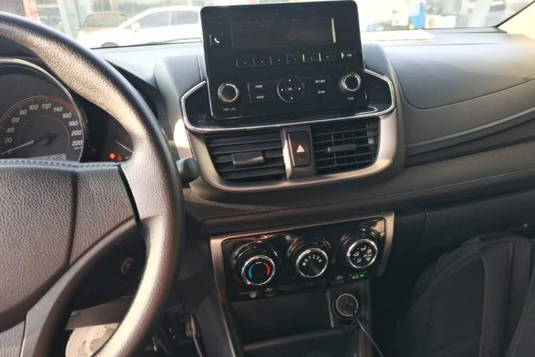 Used Toyota YARiS L Zhi Xuan 2020 X-Trail X 1.5L CVT Leading Edition Audio And AC Panel