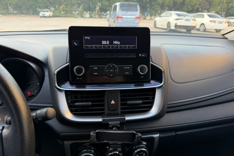 Used Toyota YARiS L Zhi Xuan 2020 1.5L CVT Leading Edition Audio And AC Panel