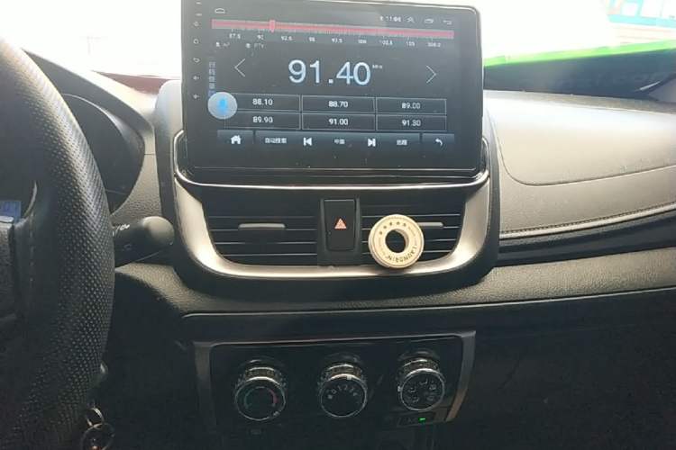 Used Toyota YARiS L Zhi Xuan 2020 1.5L CVT Leading Edition Audio And AC Panel