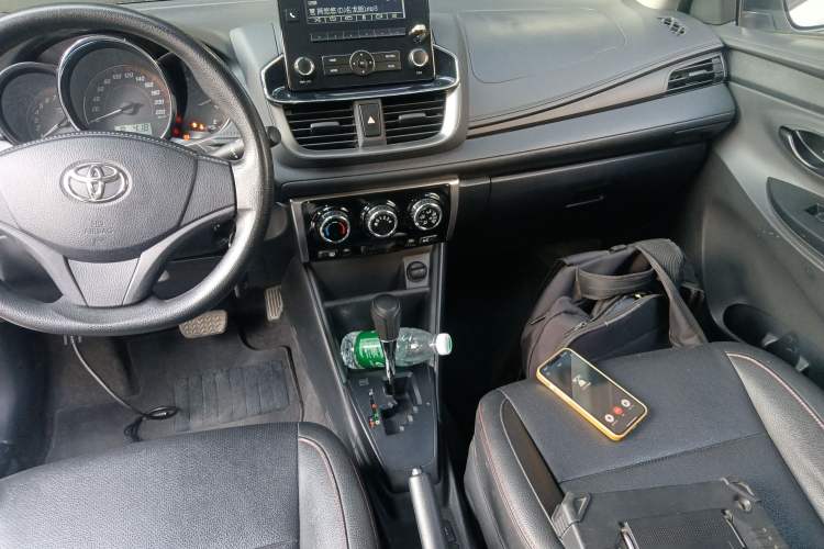 Used Toyota YARiS L Zhi Xuan 2020 1.5L CVT Leading Edition Audio And AC Panel