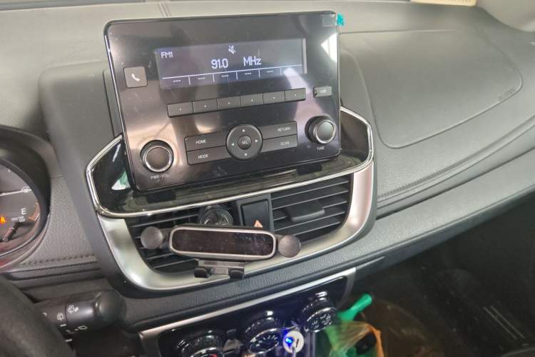 Used Toyota YARiS L Zhi Xuan 2020 1.5L CVT Leading Edition Audio And AC Panel