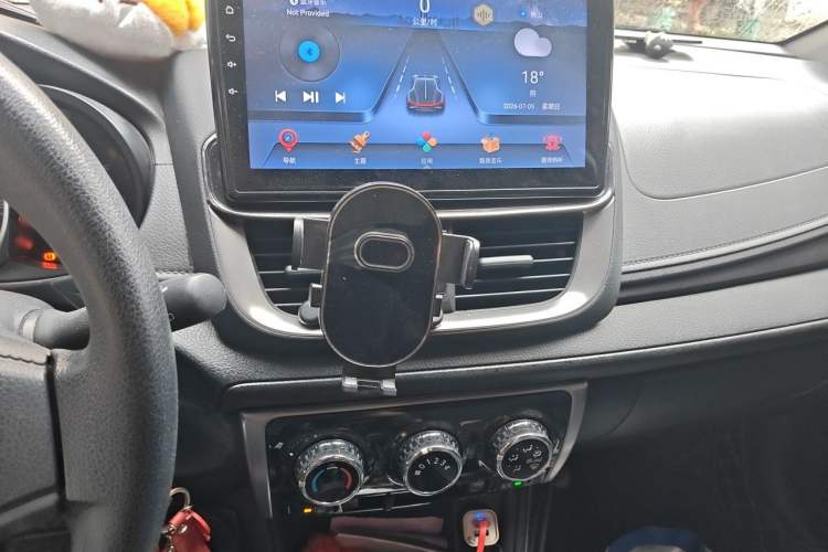 Used Toyota YARiS L Zhi Xuan 2020 1.5L CVT Leading Edition Audio And AC Panel
