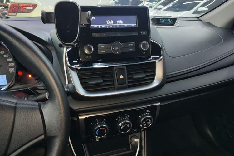 Used Toyota YARiS L Zhi Xuan 2020 X-Trail X 1.5L CVT Leading Edition Audio And AC Panel