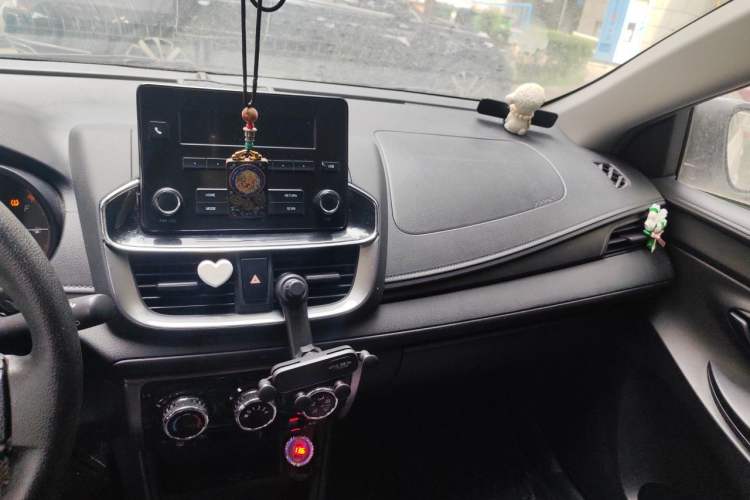 Used Toyota YARiS L Zhi Xuan 2020 1.5L CVT Leading Edition Audio And AC Panel