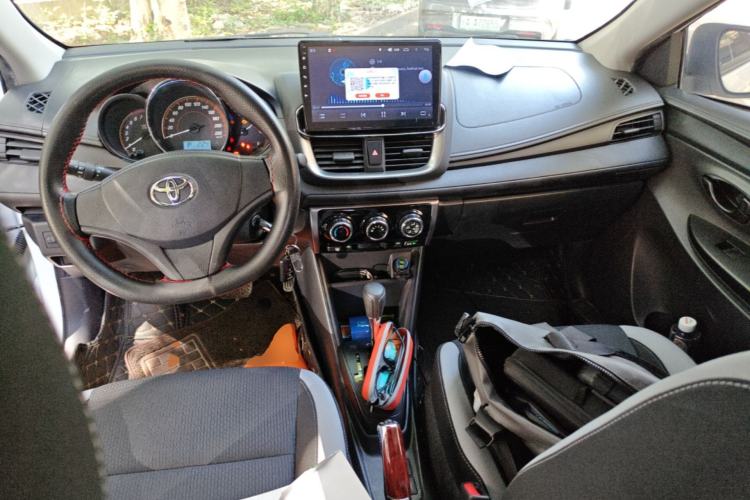 Used Toyota YARiS L Zhi Xuan  Center Console