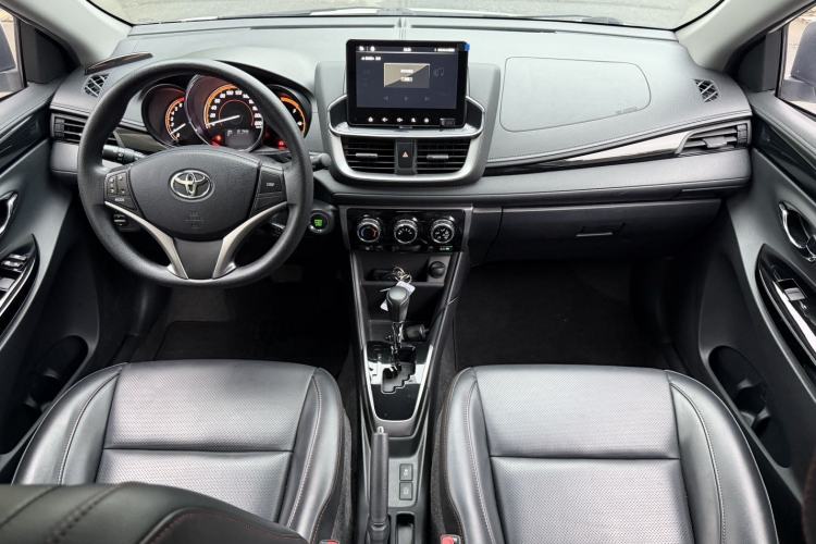 Used Toyota YARiS L Zhi Xuan 2020 X-Trail X 1.5L CVT Prestige Edition Center Console