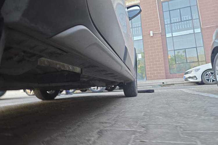 Used Toyota YARiS L Zhi Xuan 2020 X-Trail X 1.5L CVT Luxury Edition Chassis Rear Right