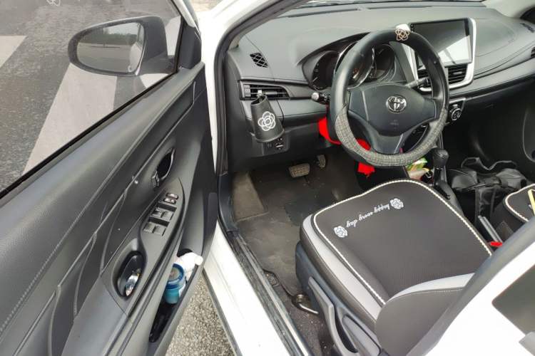 Used Toyota YARiS L Zhi Xuan 2020 X-Trail X 1.5L CVT Leading Edition Driver Seat