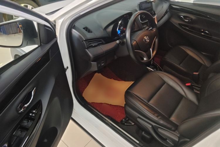 Used Toyota YARiS L Zhi Xuan 2020 X-Trail X 1.5L CVT Luxury Edition Driver Seat