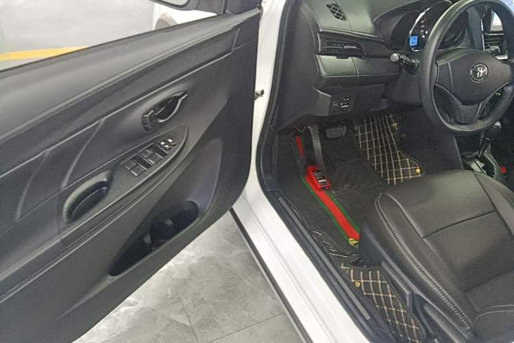 Used Toyota YARiS L Zhi Xuan 2020 X-Trail X 1.5L CVT Leading Edition Driver Seat