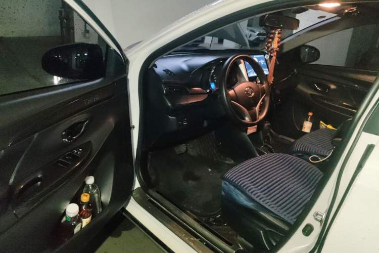 Used Toyota YARiS L Zhi Xuan 2020 X-Trail X 1.5L CVT Luxury Edition Driver Seat