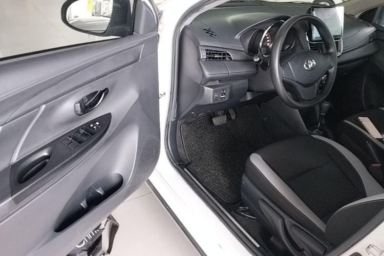 Used Toyota YARiS L Zhi Xuan 2020 X-Trail X 1.5L CVT Leading Edition Driver Seat