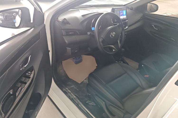 Used Toyota YARiS L Zhi Xuan 2020 X-Trail X 1.5L CVT Luxury Edition Driver Seat