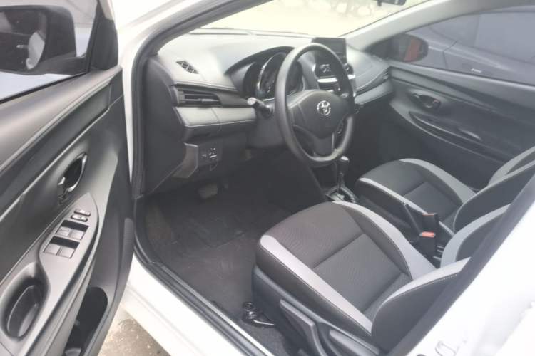 Used Toyota YARiS L Zhi Xuan 2020 1.5L CVT Leading Edition Driver Seat