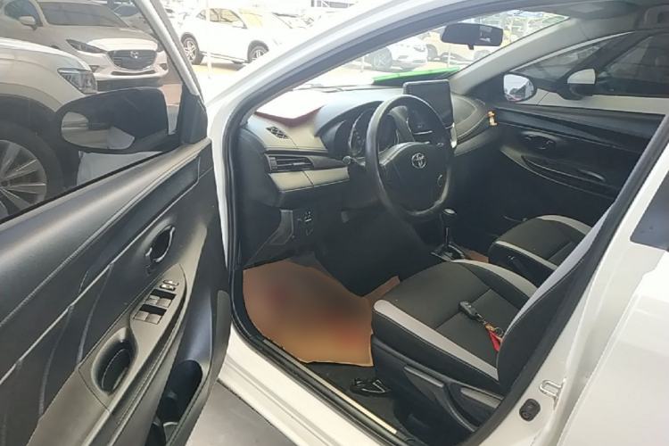 Used Toyota YARiS L Zhi Xuan 2020 1.5L CVT Leading Edition Driver Seat