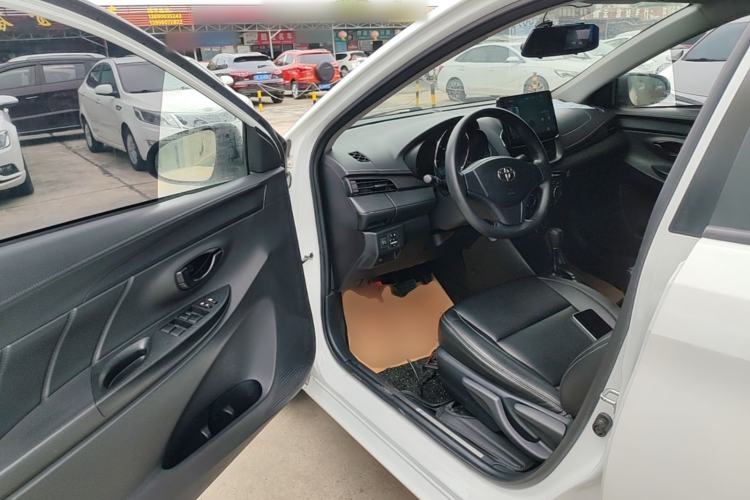 Used Toyota YARiS L Zhi Xuan 2020 1.5L CVT Leading Edition Driver Seat