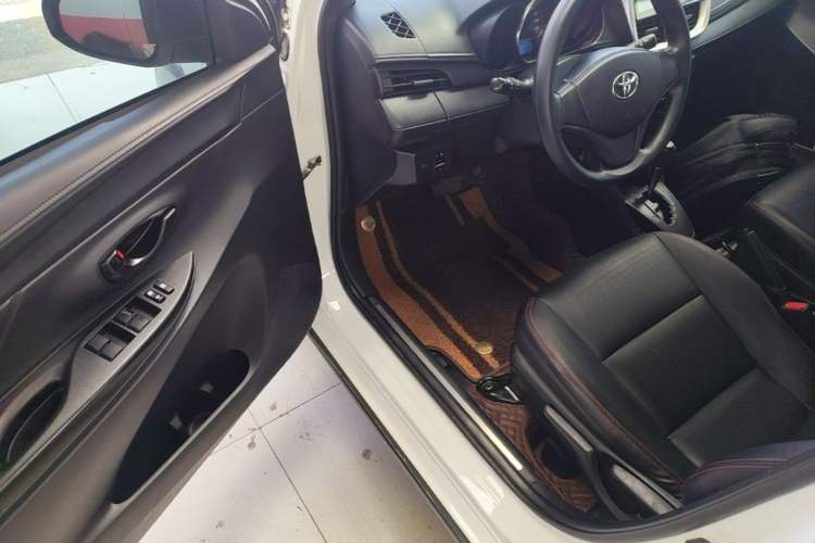 Used Toyota YARiS L Zhi Xuan 2020 X-Trail X 1.5L CVT Leading Edition Driver Seat