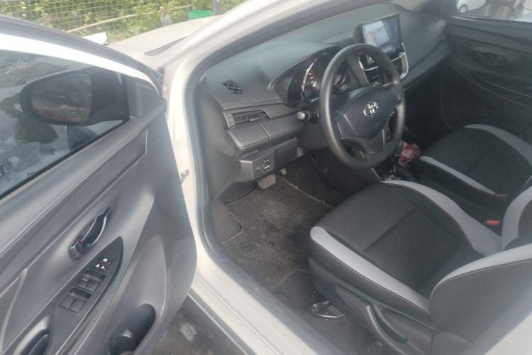 Used Toyota YARiS L Zhi Xuan 2020 X-Trail X 1.5L CVT Leading Edition Driver Seat