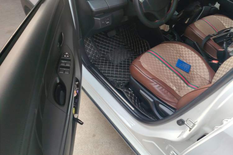 Used Toyota YARiS L Zhi Xuan 2020 X-Trail X 1.5L CVT Leading Edition Driver Seat